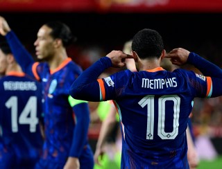 Veja números de Memphis Depay na eliminação da Holanda na Liga das Nações