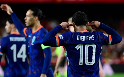 Veja números de Memphis Depay na eliminação da Holanda na Liga das Nações