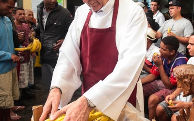 Leonardo Sakamoto: Vice de SP brinca com a vida do padre Júlio ao culpá-lo por cracolândia - UOL Confere